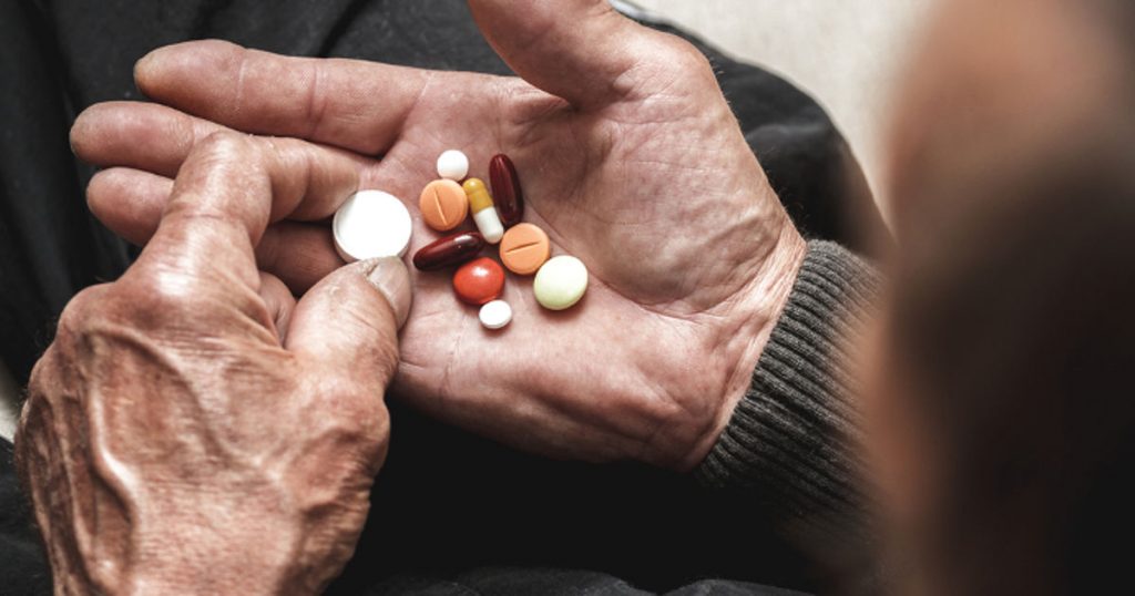 sobremedicacion en personas mayores